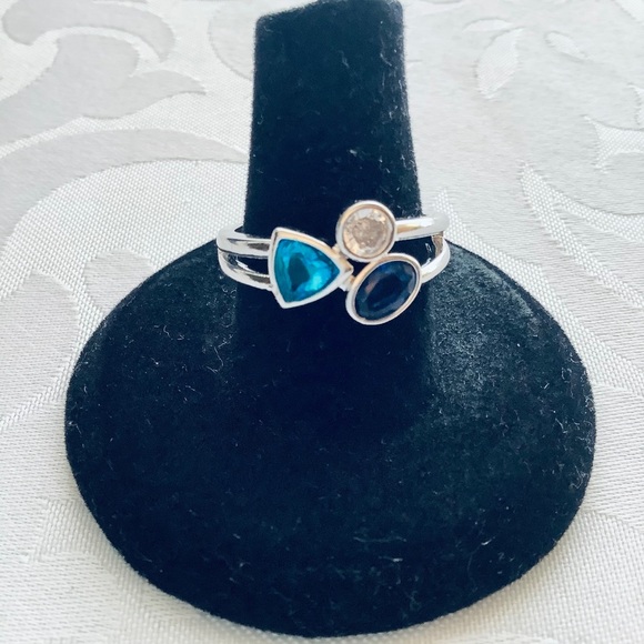 Silver Size 8, Aquamarine, Sapphire & Zirconia Crystal - Picture 2 of 8